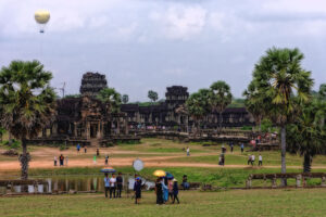 Fotoshooting at Angkor Wat