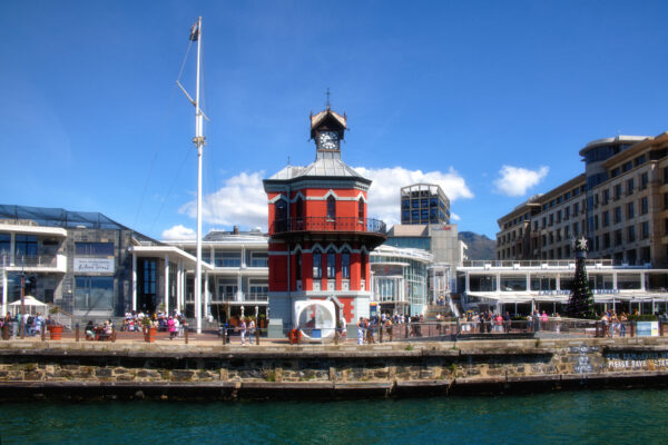 Clocktower an der Waterfront