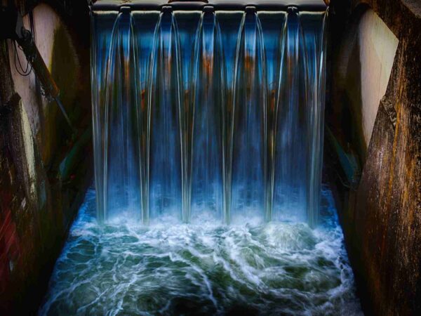 Flusskraftwerk an der Auerbrücke Pforzheim