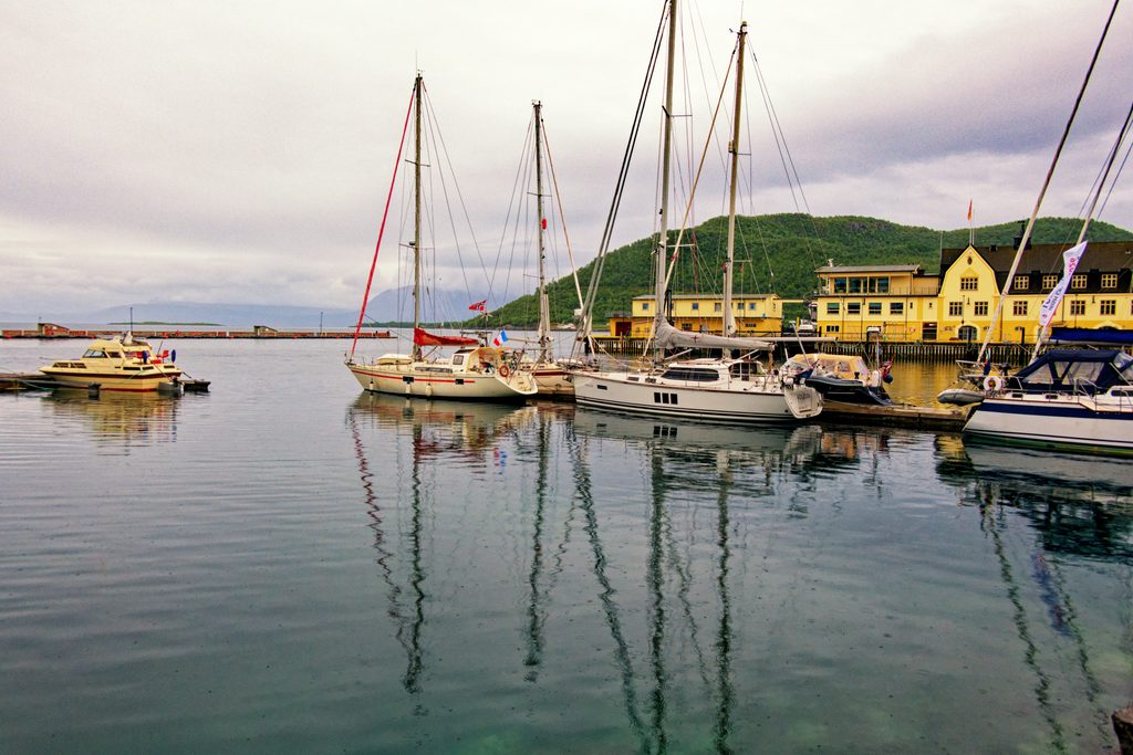 Hafen von Harstad
